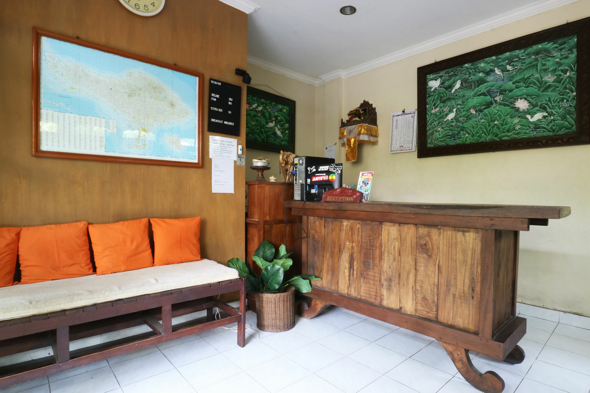 Mustika Inn Kuta Lombok Exterior foto