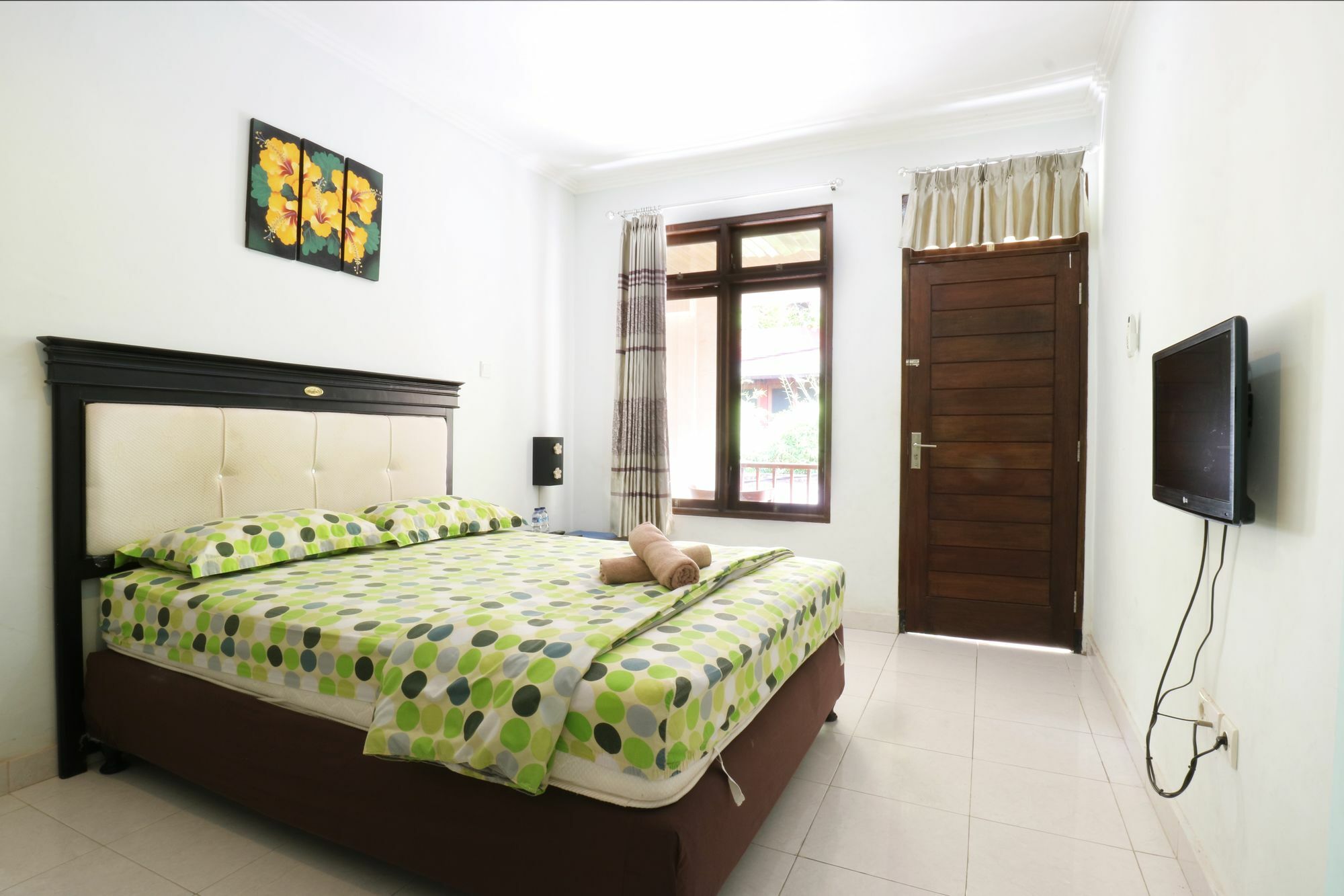 Mustika Inn Kuta Lombok Exterior foto